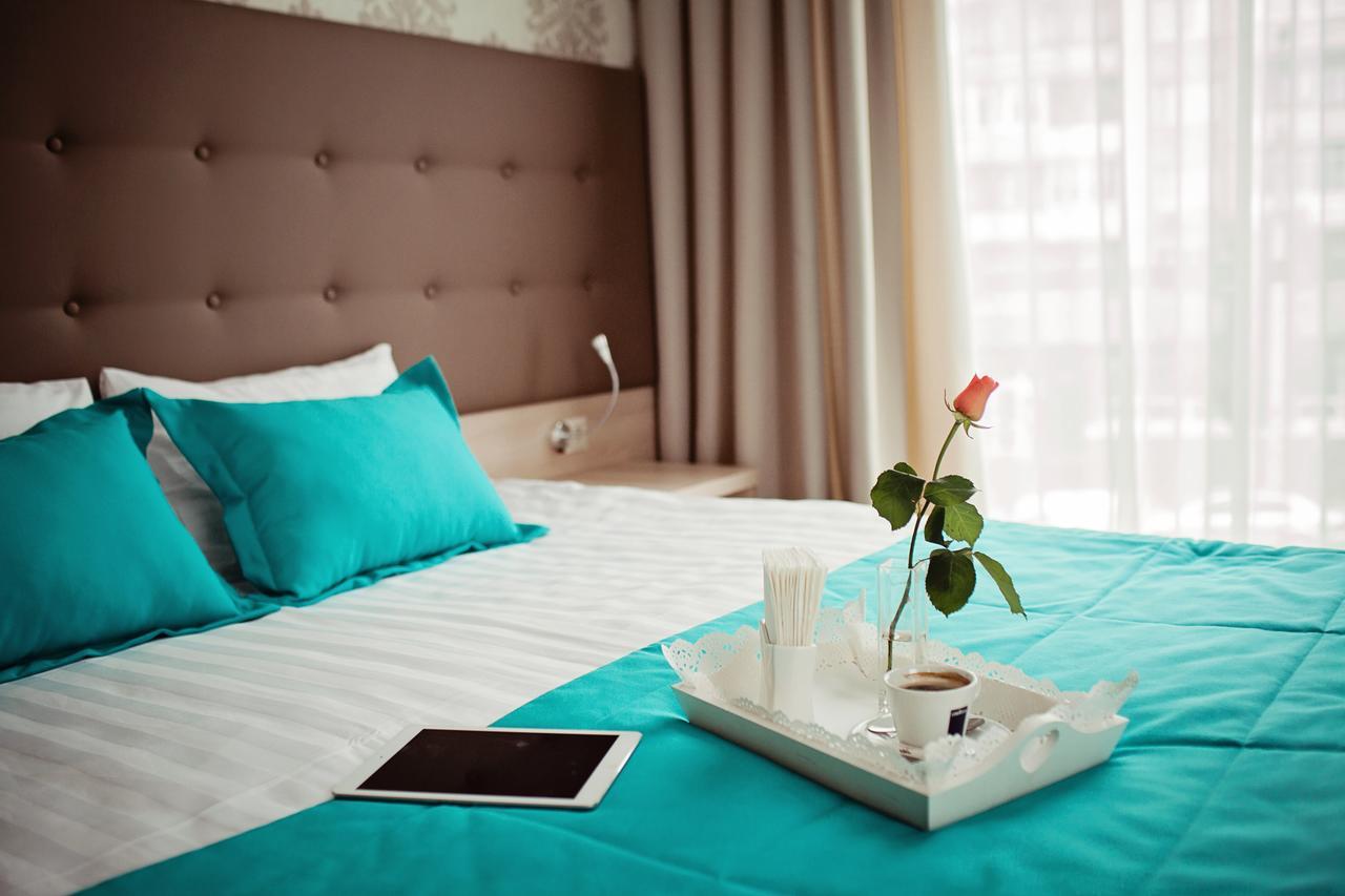 Hotel Versailles Lutsk Eksteriør bilde