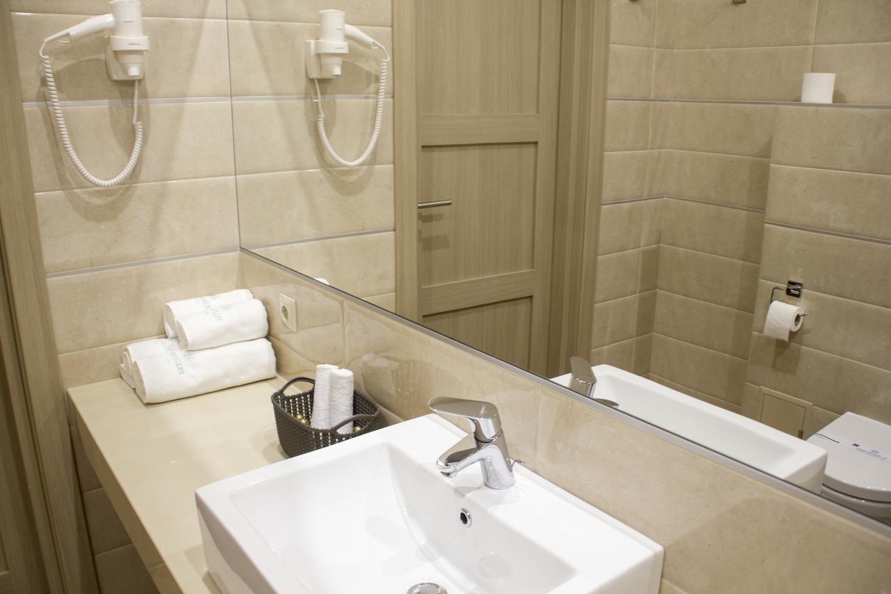 Hotel Versailles Lutsk Eksteriør bilde
